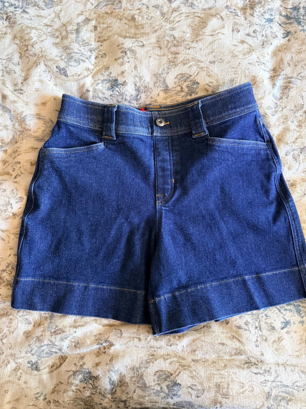 SPANX Women's Dark Blue Stretch Denim Shorts M